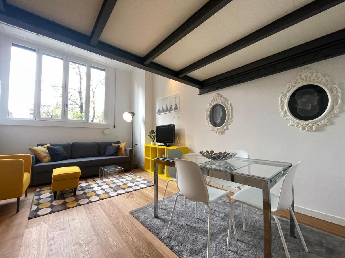 Апартаменты Navigli Design Loft - 7 Stops From Duomo, Ac, Netflix Милан Экстерьер фото